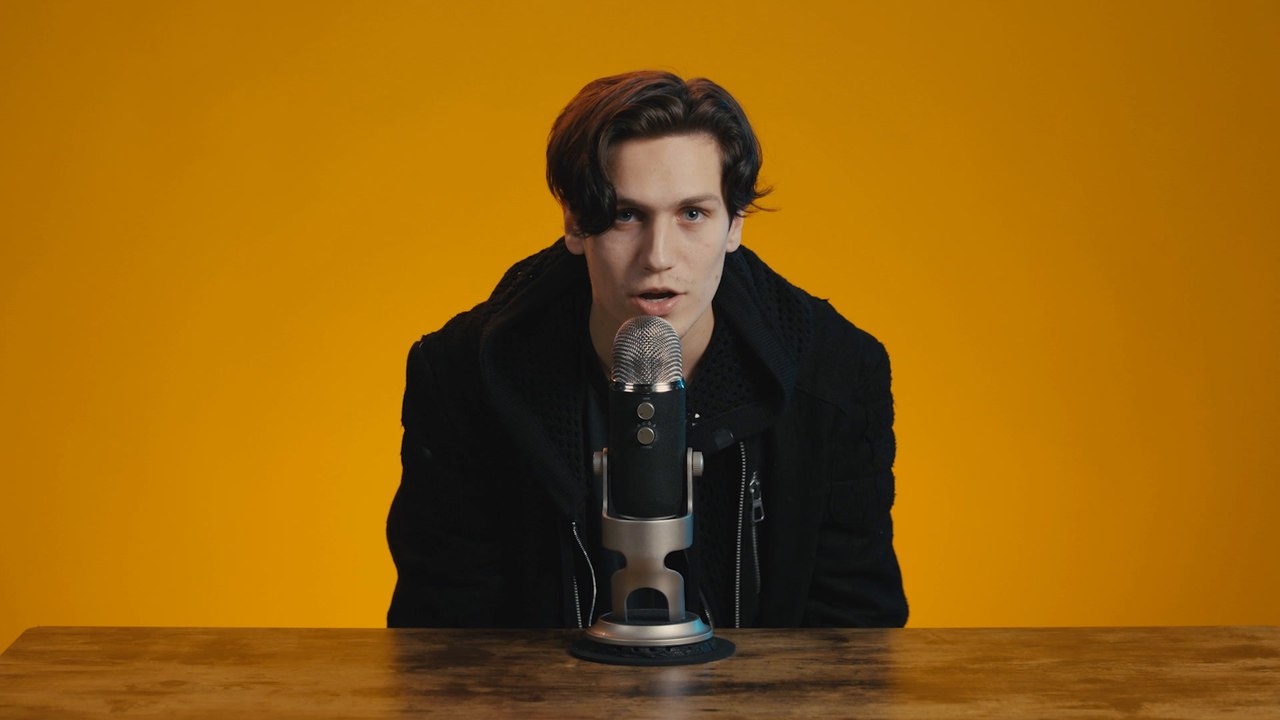 Huddy Does ASMR with Hair Spray, Talks Songwriting in the Shower & "Love Bites" EP