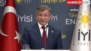 Ahmet Davutoğlu, Müsavat Dervişoğlu'nu ziyaret etti