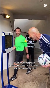Le tendre échange entre Zinedine Zidane et un jeune supporter hospitalisé