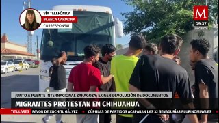 Migrantes se manifiestan en el puente internacional Zaragoza de Chihuahua