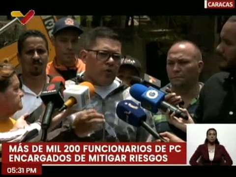 Caracas | Autoridades Nacionales realizan trabajos preventivos en la quebrada El Carmen