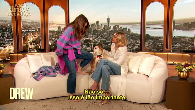 Gigi Hadid no programa The Drew Barrymore Show - Parte 1 [LEGENDADO PT/BR]