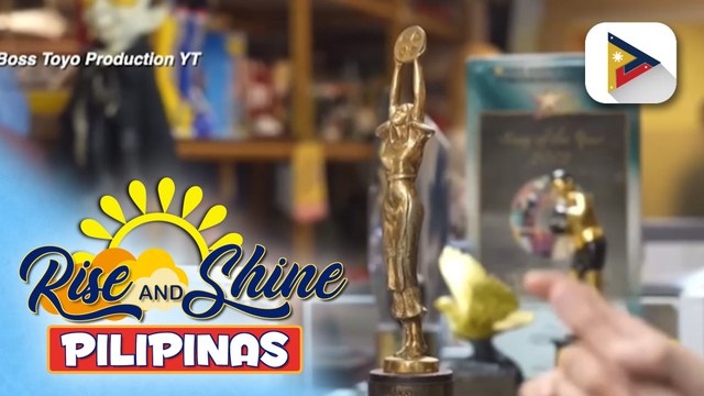 TALK BIZ | Niño Muhlach, ibinenta ang FAMAS Awards trophy kay Boss Toyo sa halagang P500-K