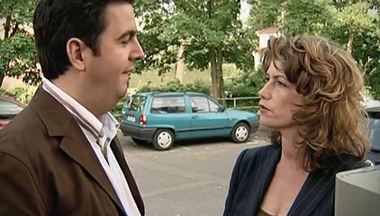 Pastewka S01E02-Der Personalausweis