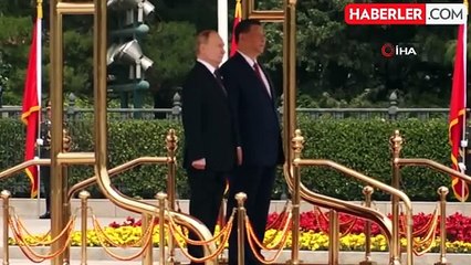 Putin ve Xi Pekin'de bir araya geldi