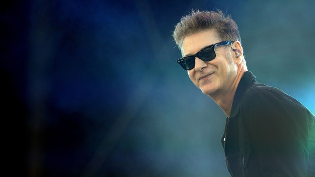 GALA VIDEO - Étienne Daho : sa “soirée folle” avec Yves Saint Laurent, Françoise Sagan et Dani