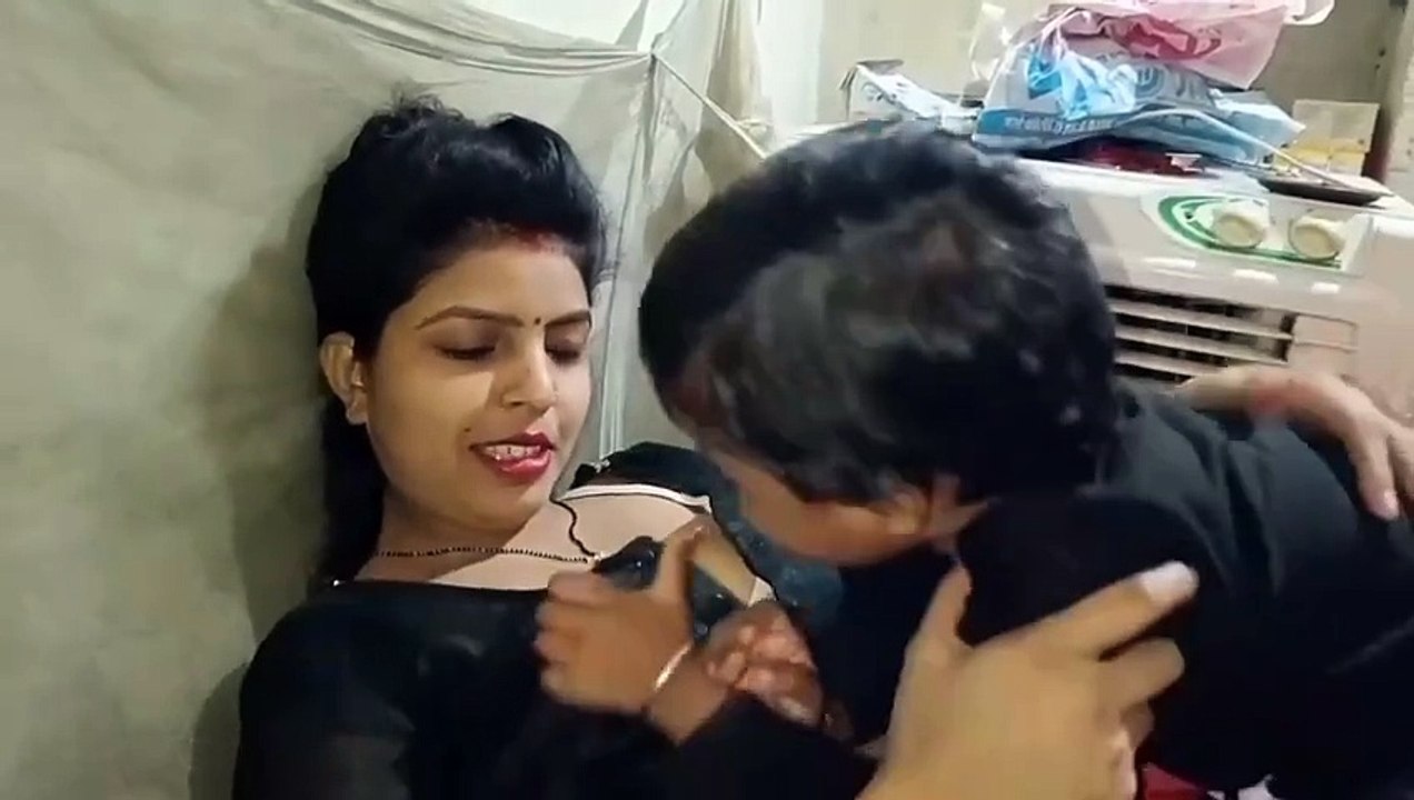 breastfeeding vlogs | Indian Village Breastfeeding | desi girl