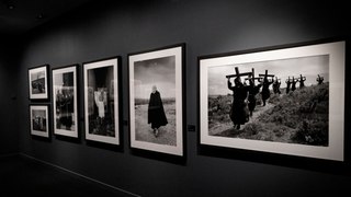El Círculo de Bellas Artes acoge la serie de fotografías recogidas en el libro ‘España oculta’ (1989) de Cristina García Rodero