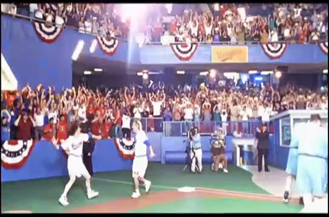 BASEketball Bande-annonce (EN)