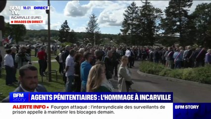 Des centaines de personnes et de nombreux élus présents à l'hommage aux agents pénitentiaires tués à Incarville