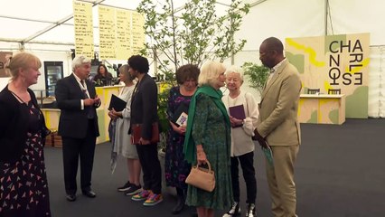 Queen reveals favourite children’s writer at book festival