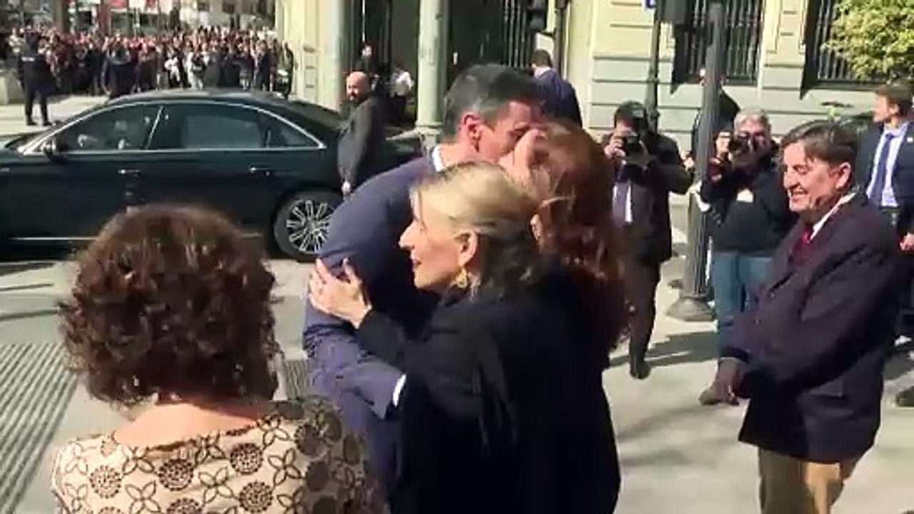 PSOE y Sumar acuerdan explorar medidas de regeneración democrática