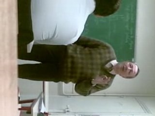 pierre  le prof de physique qui "suce"