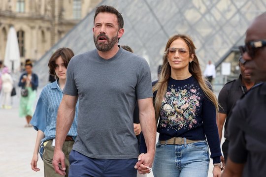 Ben Affleck ‘Already Moved Out’ of Home with Jennifer Lopez