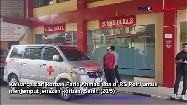 Keluarga Farid Ahmad Korban Pesawat Latih Jatuh di BSD Datangi RS Polri