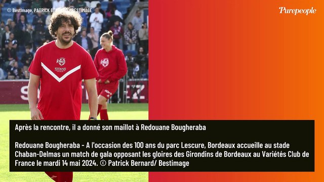 Tellement honteux ! : Un célèbre humoriste se vante d'avoir récupéré un objet symbolique de Zinedine Zidane et se fait incendier par les internautes !