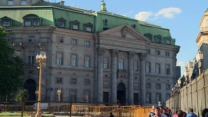 FMI espera que economia argentina 'comece a crescer' no segundo semestre