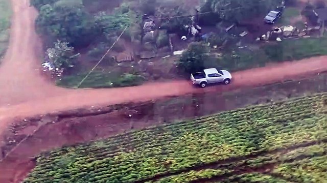 Imagens aéreas: Falcão 13 e policiais do 6°BPM recuperam veículo furtado em operação conjunta