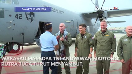 Momen Water Salute Sambut Kedatangan Super Hercules Pesanan Kemenhan