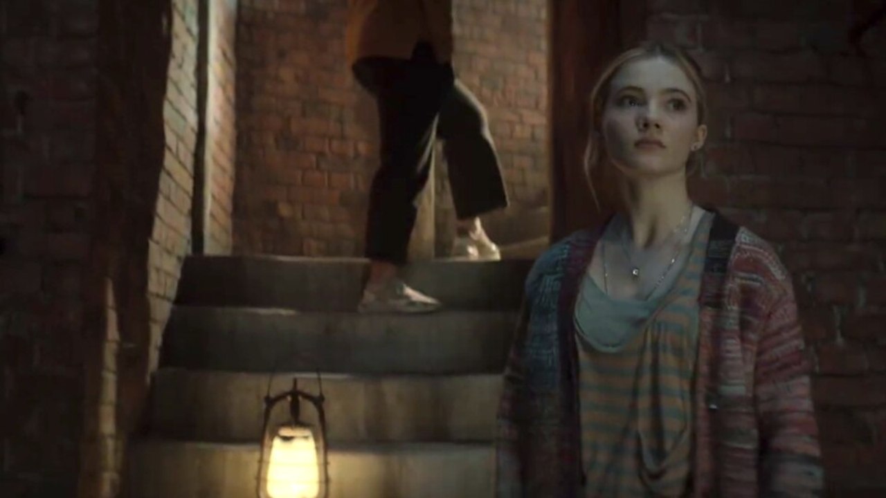 Baghead: Den Horror-Thriller mit Witcher-Star Freya Allan gibt's jetzt auch fürs Heimkino