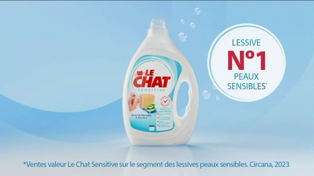 Publicité lessive Le Chat Sensitive . Peaux sensibles.