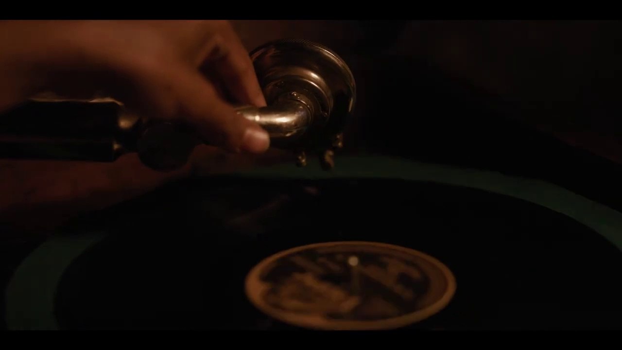 Asla Bırakma Altyazılı Fragman