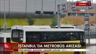 İstanbul'da metrobüs arıza yaptı yolcular tahliye edildi