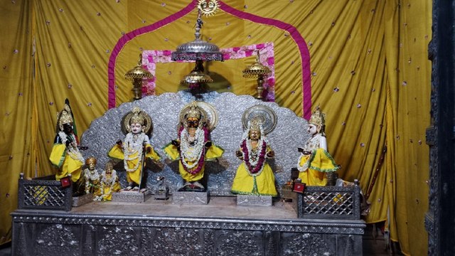 जानकी नवमी 2024: ये है जयपुर का श्री रामचंद्रजी मंदिर, जहां साल में एक ही बार माता जानकी के चरणों के दर्शन कर पाते हैं श्रद्धालु, देखें वीडियो