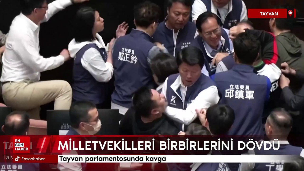 Tayvan parlamentosunda kavga