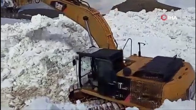 Mayıs ayında 10 metrelik kar sürprizi