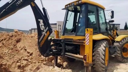 16 yıldır kayıp olan kişiyi araç lastiğinde yakıp 6 metre toprağa gömdüler!