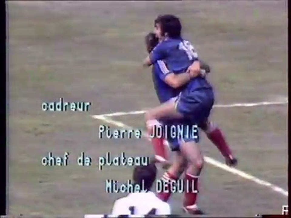 GENERIQUE EMISSION  TELEFOOT  - 1977 -     SAISON  1977/1978 -