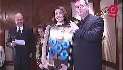 90'ların fenomen sunucusu Erkan Yolaç, yaşamını yitirdi