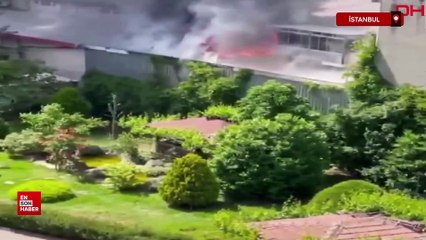 Sultangazi'de tekstil atölyesinde yangın çıktı