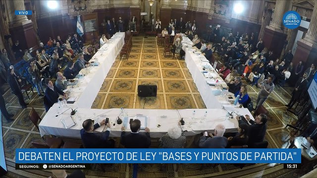 Estela de Carlotto reclamó a Senadores una postura frente a la Ley de Bases: Venimos a pedirles que honren sus cargos