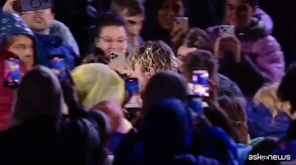 Irama all'Arena di Verona canta in anteprima Galassie