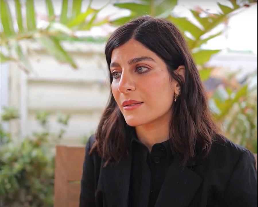 Regard sur le cinéma documentaire par Mina Kavani, comédienne et membre du jury 2024 de L'Œil d'or - le Prix du documentaire à Cannes.