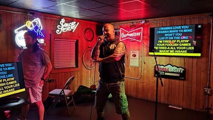 TRIUMPH - LAY IT ON THE LINE (PERFORMED AT SCOREZ)