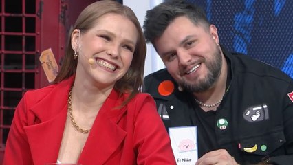 Las cartas revelan la verdadera personalidad de Kika Édgar y los Miembros al Aire