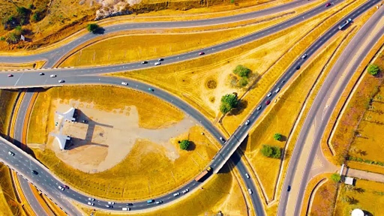 Epic Drone Footage: Stunning Aerial Views of Nature, Cities, and Landmarks