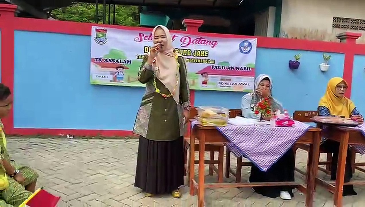 Kepala Paud An Nabil Parung Jahe