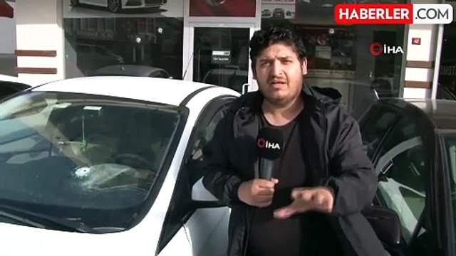 Pendik'te oto galeriye silahlı saldırı anı kamerada