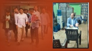 Another attempt to attack jagan at the airport  | Oneindia Telugu