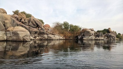 Dziennik 29., w w którym przemieszczam się drogą rzeczną i zabawiam z mumiami