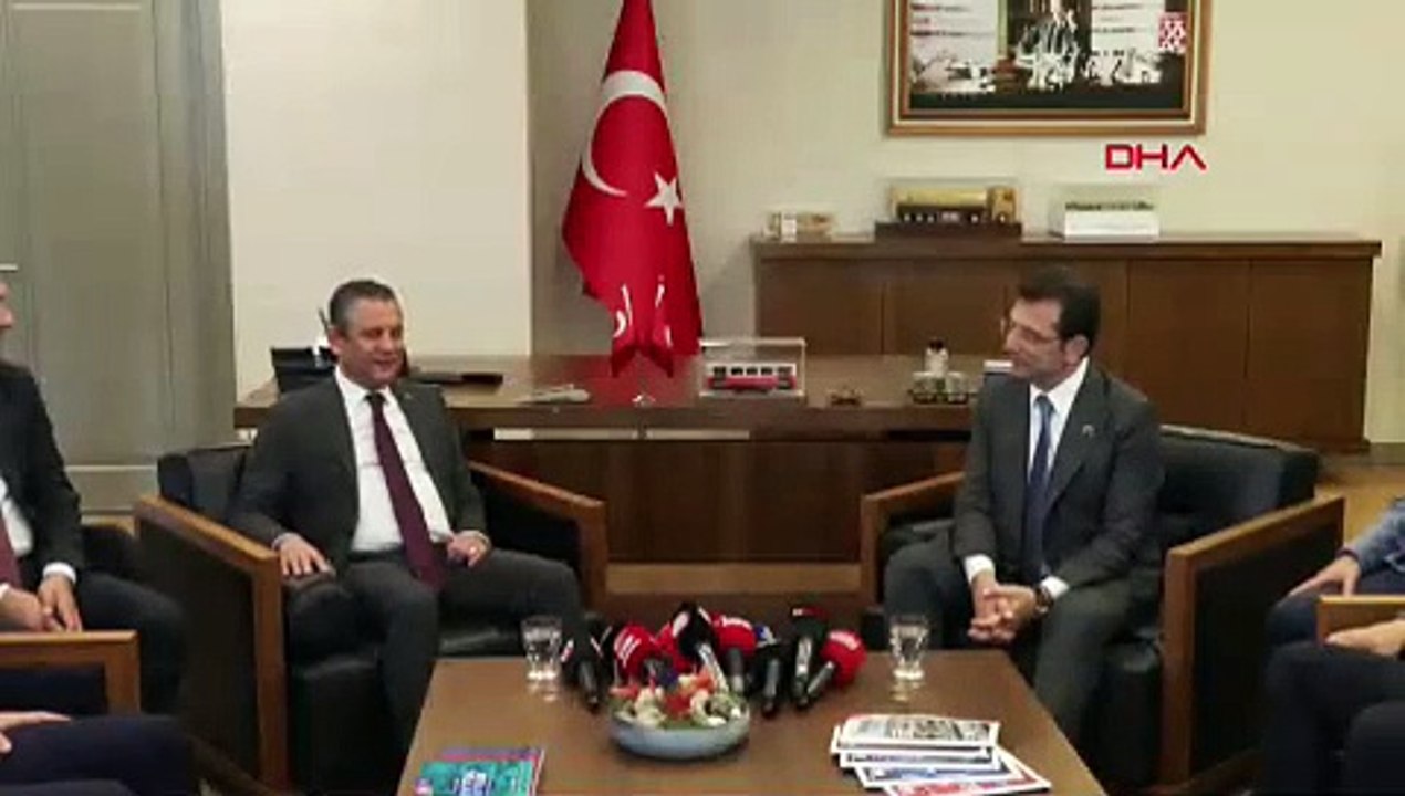 Özgür Özel: Cumhuriyet Halk Partisi'ni iktidara taşıma sorumluluğumuz var
