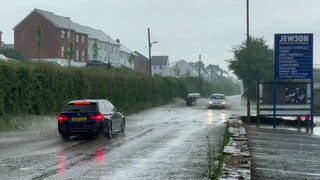 Flooding on the A377 at Crediton, video by Alan Quick IMG_3061