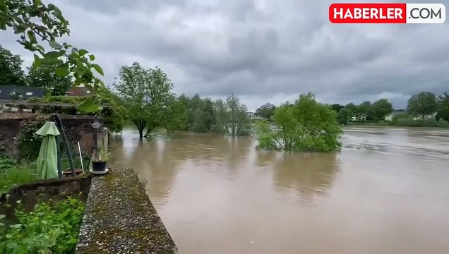 Almanya'nın Saarland eyaletinde şiddetli yağışlar sel ve su baskınlarına yol açtı
