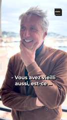 De Caunes : "Y avait des soirs où il y avait plus de gens devant le plateau qu'au pied des marches"
