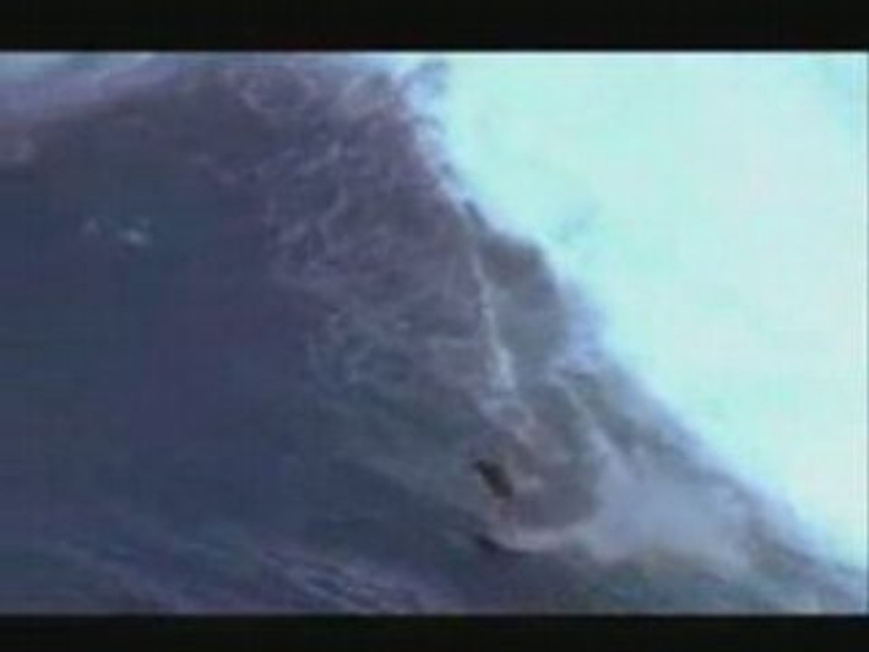 Laird Hamilton - surf big wave