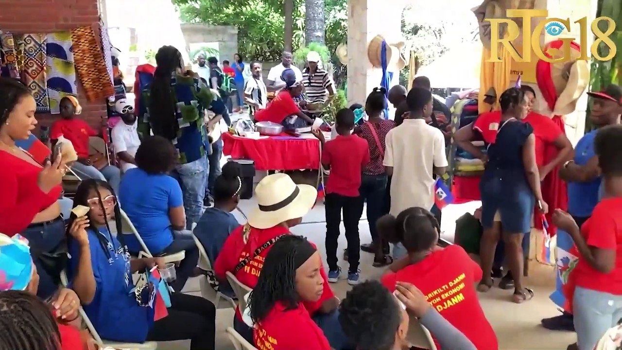 RAMSA òganize yon mach senbolik ak yon fwa agwo atizanal Pou komemore 221èm anivèsè fèt drapo a.